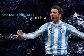 爱游戏-Ning与60激战法国队分钟，败北胜负难料！，Karsa焦点对战引发球迷热议